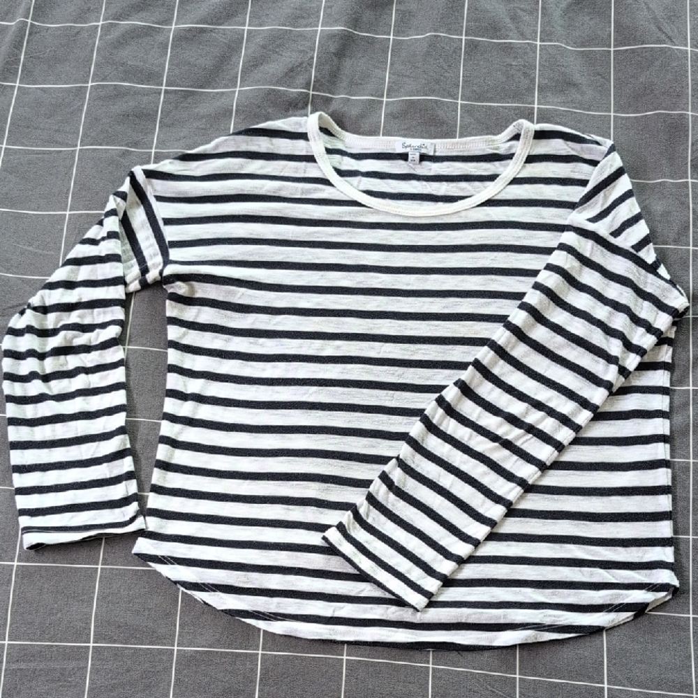 Made in USA Splendid Black and White Striped Long Sleeve Summer T-Shirt Relaxed